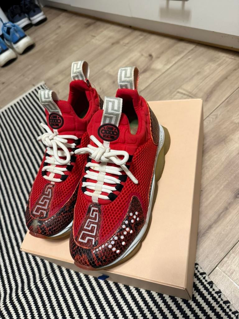 Versace Chain Reaction Sneakers - Rood/Barocco - Maat 40, Kleding | Heren, Ophalen of Verzenden, Zo goed als nieuw, Zwart, Sneakers
