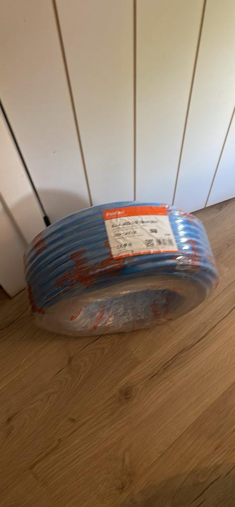 Utp kabel +/- 35m kabel 16mm, Doe-het-zelf en Bouw, Elektriciteit en Kabels, Ophalen, Nieuw, Kabel of Snoer
