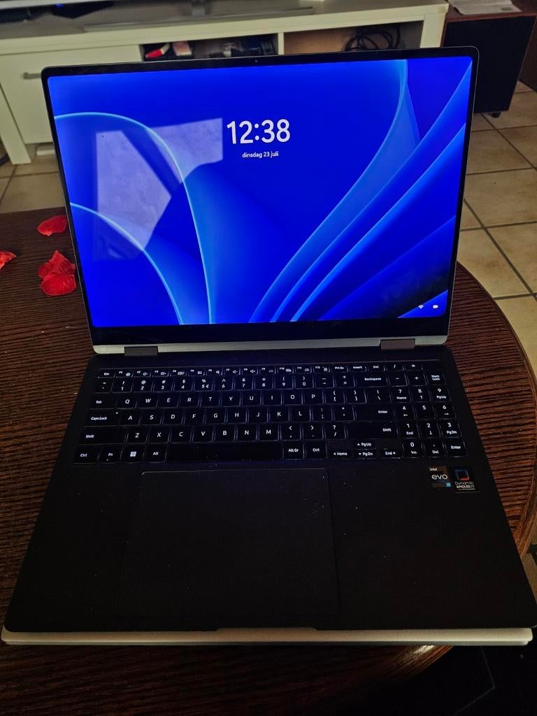 Samsung galaxy book 3 360 pro, Ophalen of Verzenden, Zo goed als nieuw, Met videokaart, Samsung