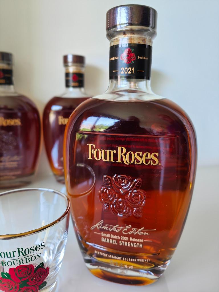 Four Roses Limited Edition Small Batch2021 Release(2574/4944, Verzamelen, Wijnen, Nieuw, Overige typen, Overige gebieden, Vol