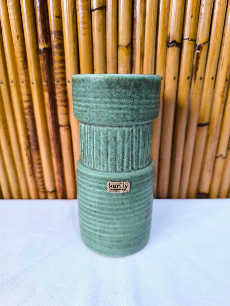 Vase vintage 1960 Kerily en céramique verte Stile Nuovo, Enlèvement ou Envoi