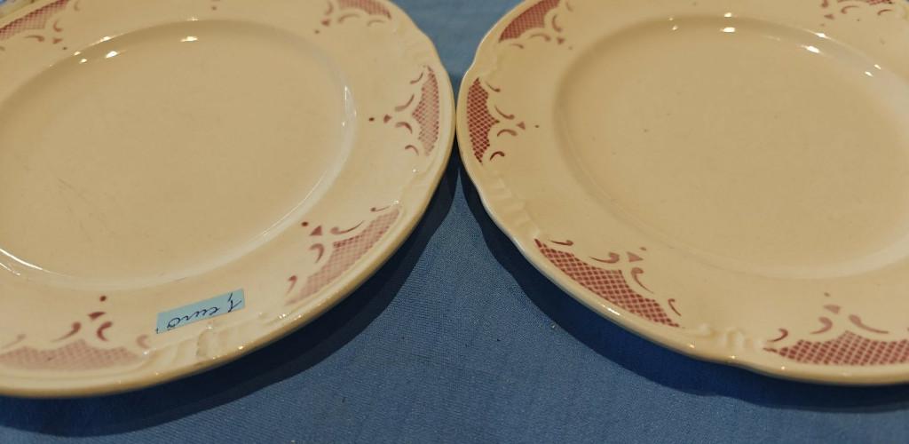 Borden Boch Belge dessert 2 stuks met rode sier, Ophalen of Verzenden