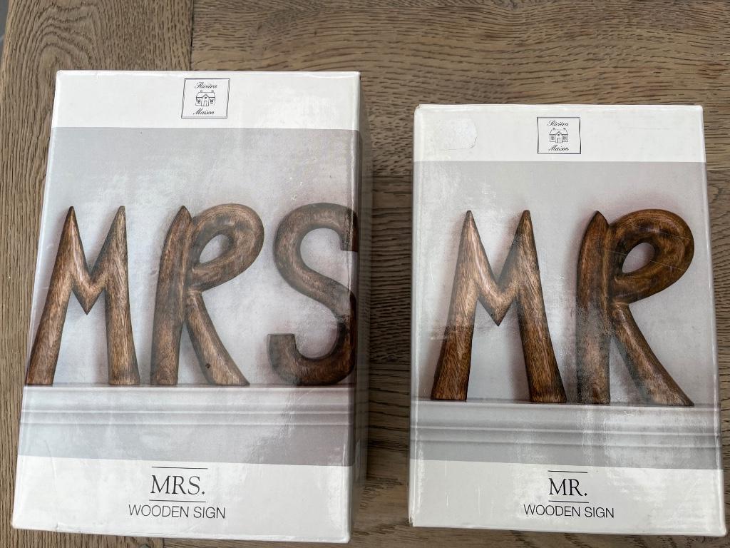 Riviera Maison Mr & Mrs hout, Ophalen, Nieuw