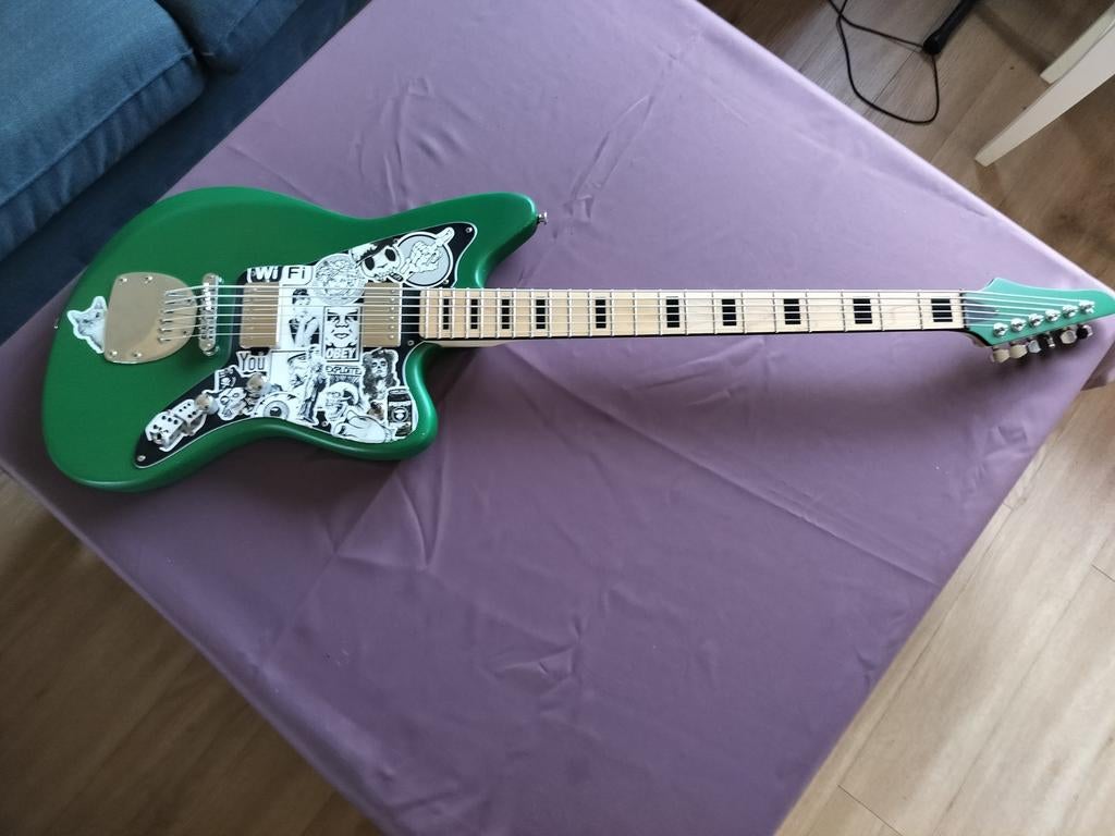 G4M 638 bariton gitaar/bass VI, Musique & Instruments, Enlèvement, Fender