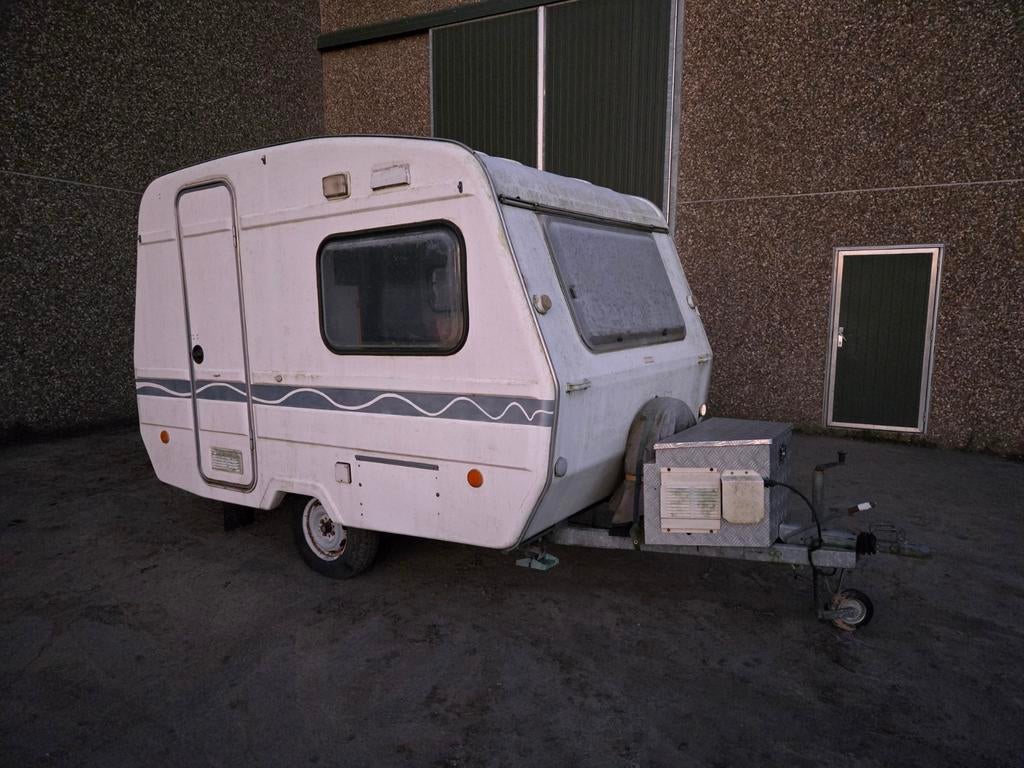 Caravan predom  700kg met generator, Caravans en Kamperen, Particulier