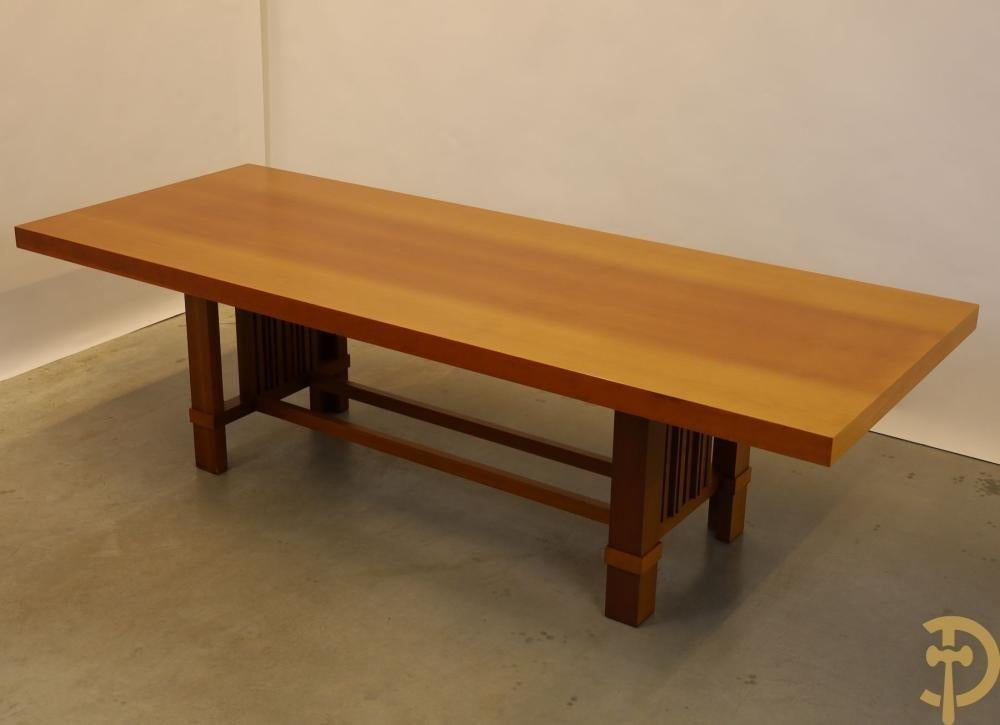 Frank Lloyd Wright - table en cerisier - à récupérer à Knokk, Enlèvement
