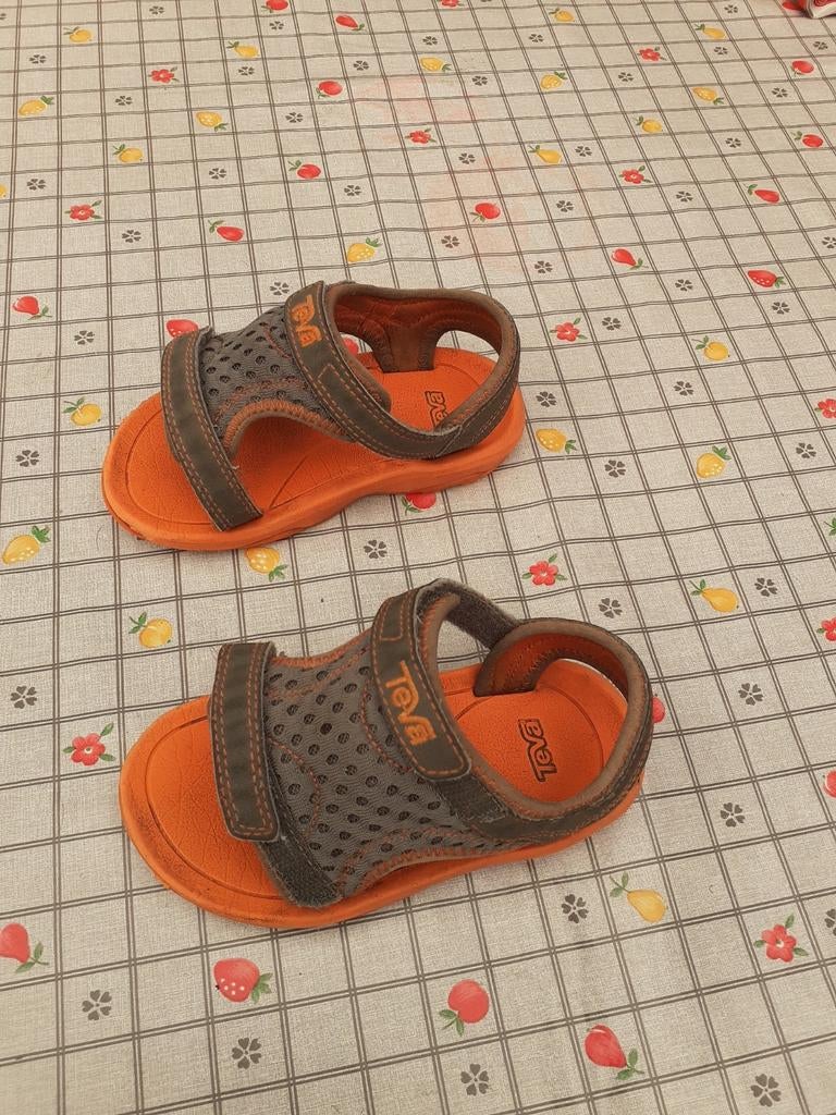 Teva  sandalen  m22/23, Ophalen of Verzenden, Zo goed als nieuw