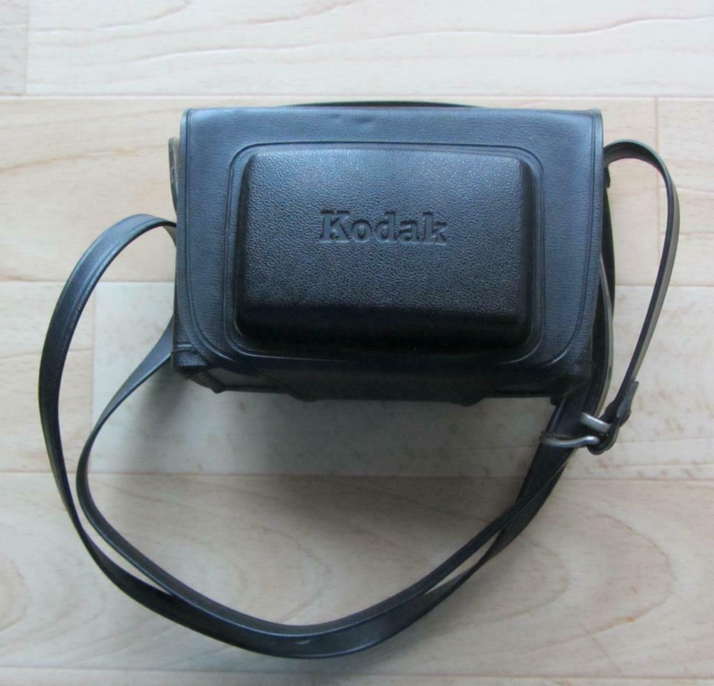 Kodak Instamatic 25 + case, Enlèvement ou Envoi, 1960 à 1980, Appareils photo