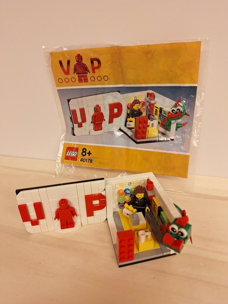 Lego 40178 - VIP lego winkel, Kinderen en Baby's, Speelgoed | Duplo en Lego, Ophalen of Verzenden, Zo goed als nieuw, Complete set