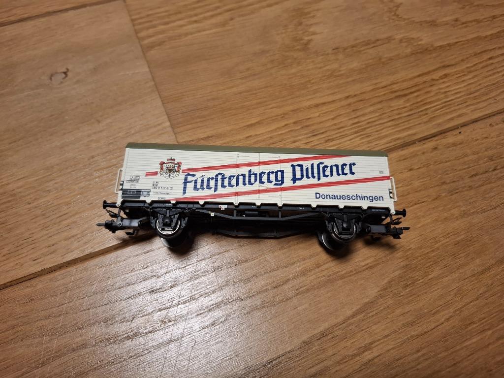 Märklin 46206 - wagon couvert Fürstenberg Pilsener, Enlèvement, Comme neuf, Wagon, Märklin