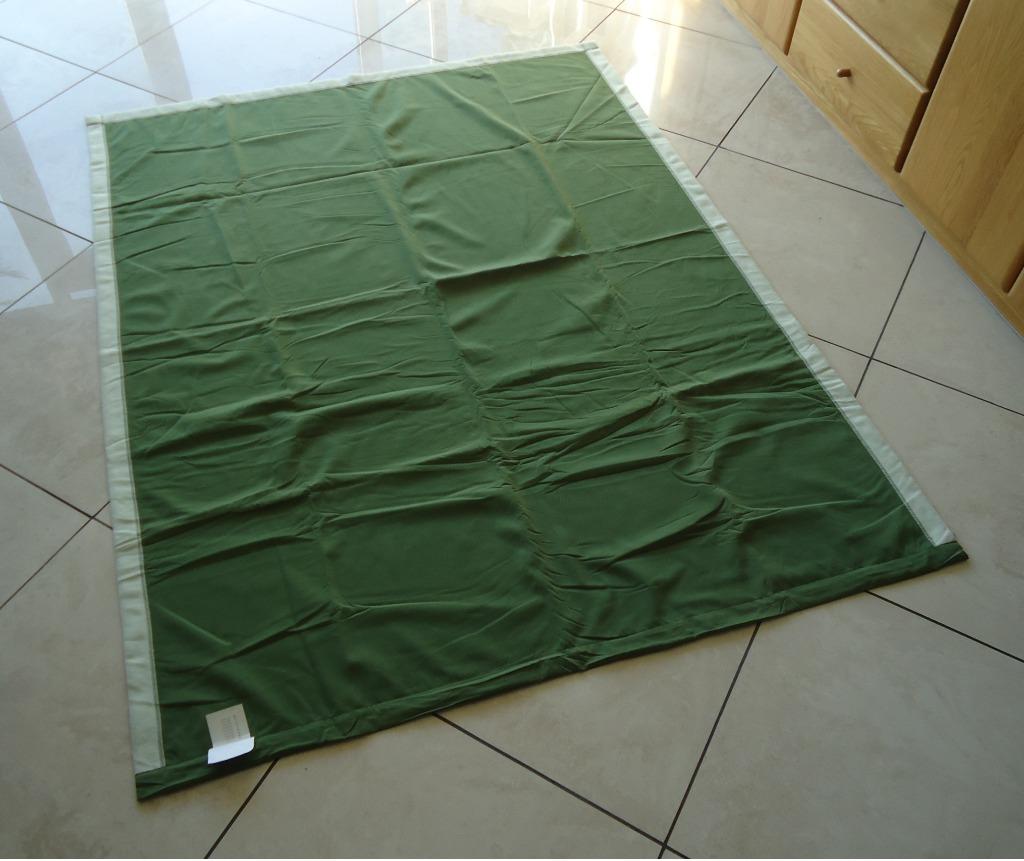 Te koop 2 nieuwe groene dekens van Ikea van 100% polyester., Enlèvement ou Envoi, Neuf