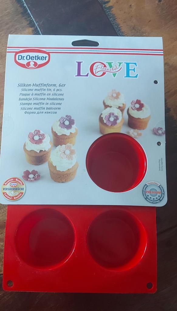 Silicone muffinvorm Dr. Oetker  1 x gebruikt, Ophalen, Zo goed als nieuw, Cupcakes, Bakvorm