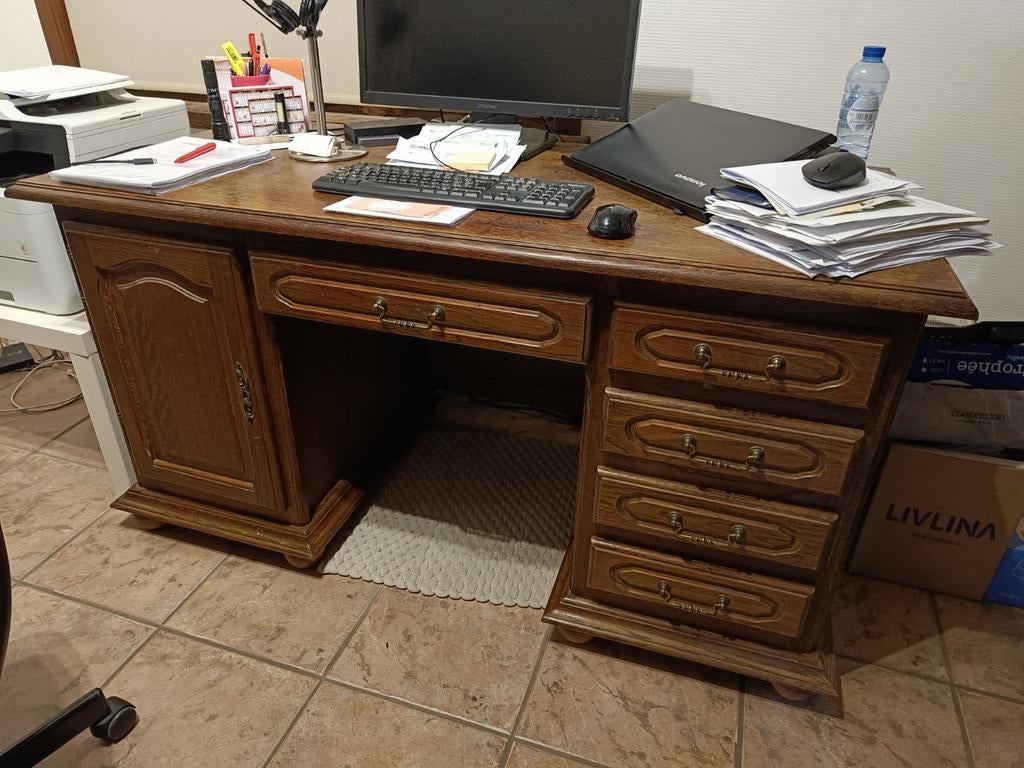 Eiken bureau met bureaukast, Ophalen