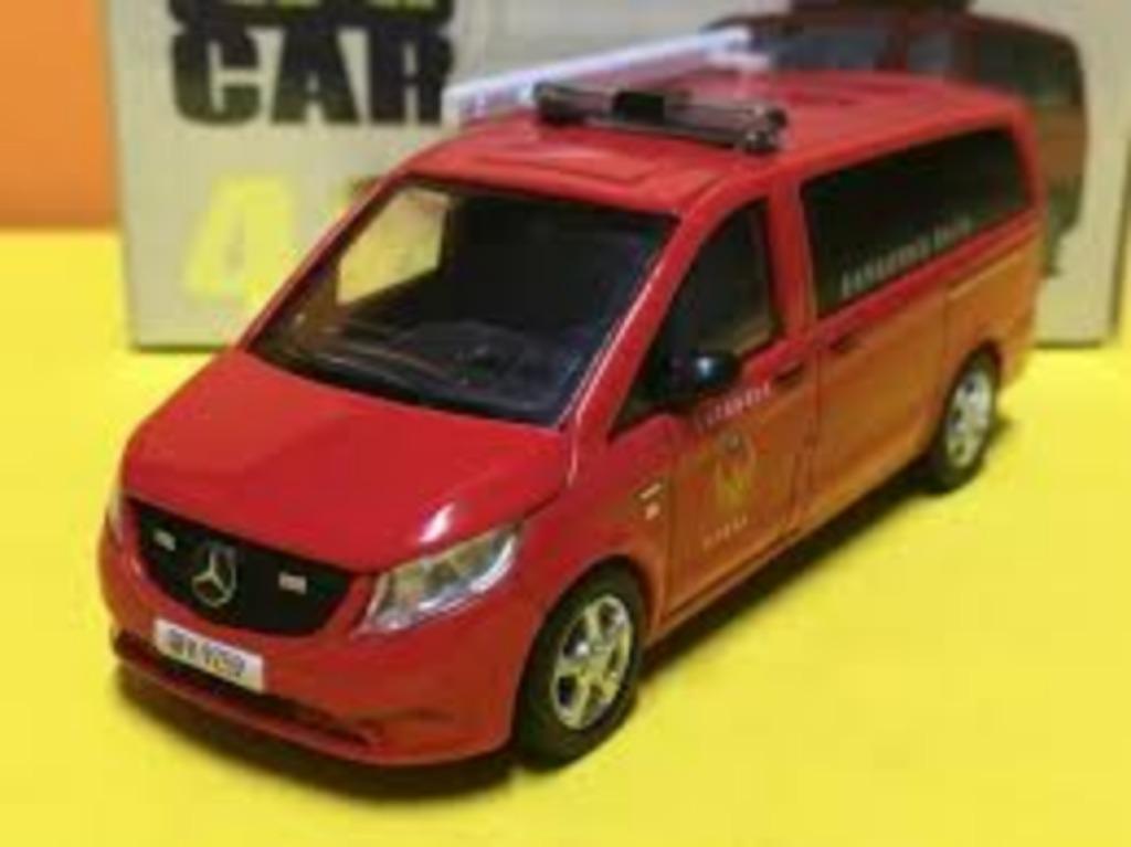 1:64 Era Car 46 Mercedes Benz Vito Taiwan Fire Command, Hobby & Loisirs créatifs, Voitures miniatures | Échelles Autre, Comme neuf