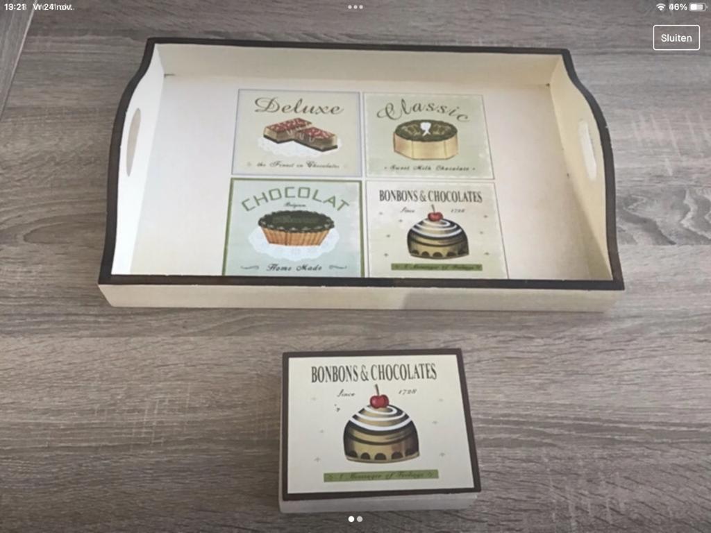 Plateau et boîte en bois, Enlèvement ou Envoi, Comme neuf