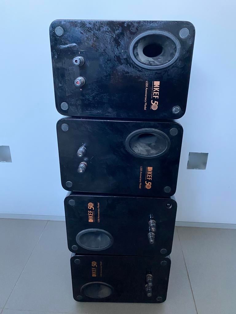 Kef, Enlèvement, Comme neuf