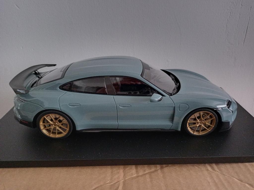 Porsche Taycan Turbo GT 2024 nieuw in ovp, Ophalen of Verzenden, Nieuw, Auto, MiniChamps