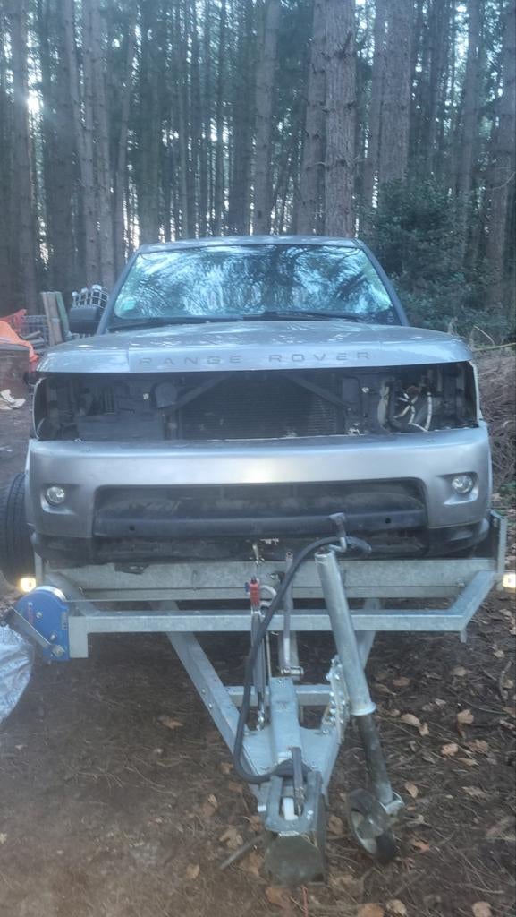 Range rover sport L320 2.7 voor afbraak/onderdelen, Automaat, Diesel, Particulier, 3500 kg