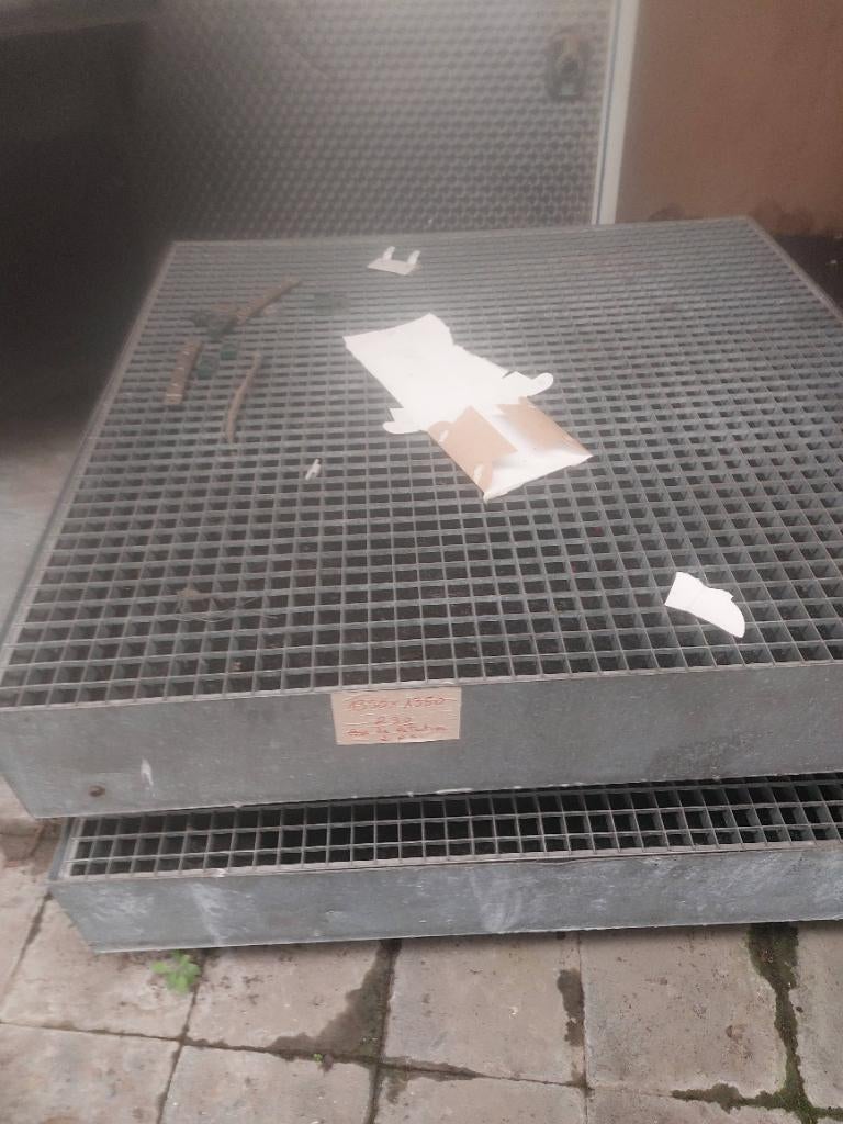 Bac de Rétention, Enlèvement