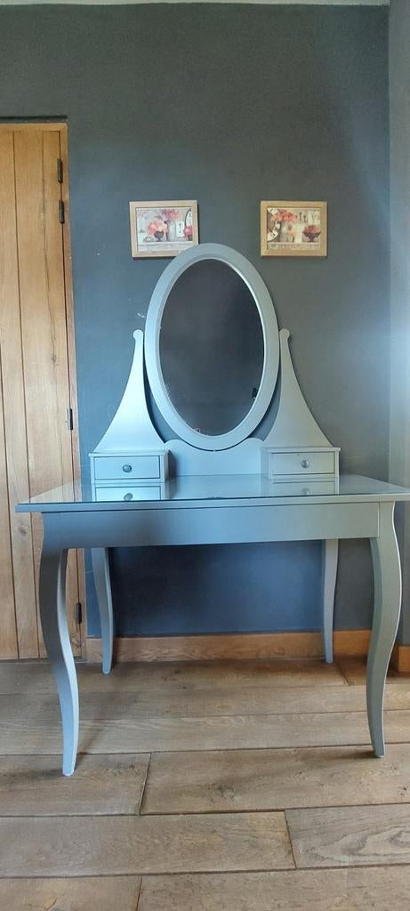 Toilettafel, make up tafel ikea Hemnes grijs, Huis en Inrichting, Tafels | Kaptafels, Ophalen