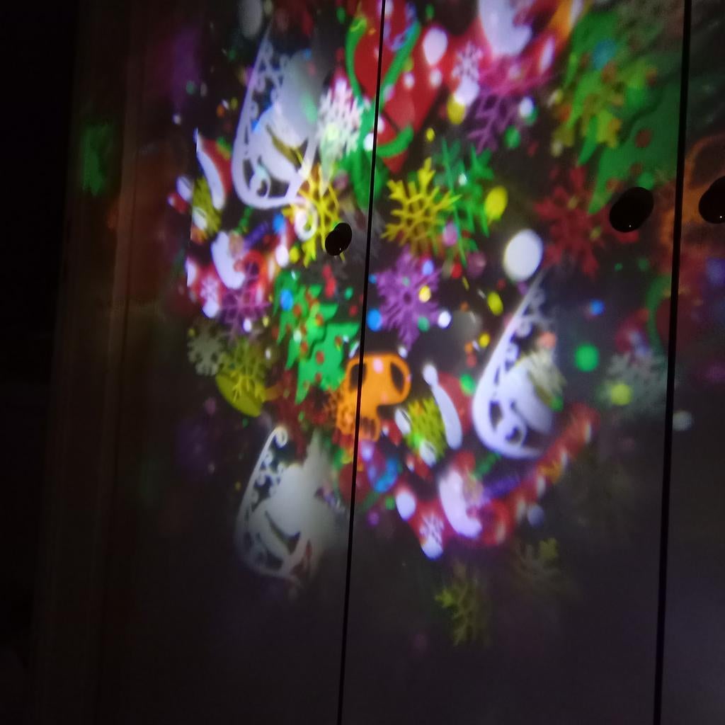 NOËL DANS TOUTES LES COULEURS> PROJECTEUR ️, Enlèvement ou Envoi