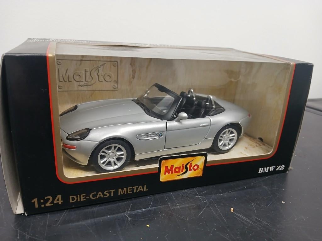 BMW Z8 modelauto Maisto 1/24, Hobby en Vrije tijd, Ophalen of Verzenden, Zo goed als nieuw, Auto, Maisto