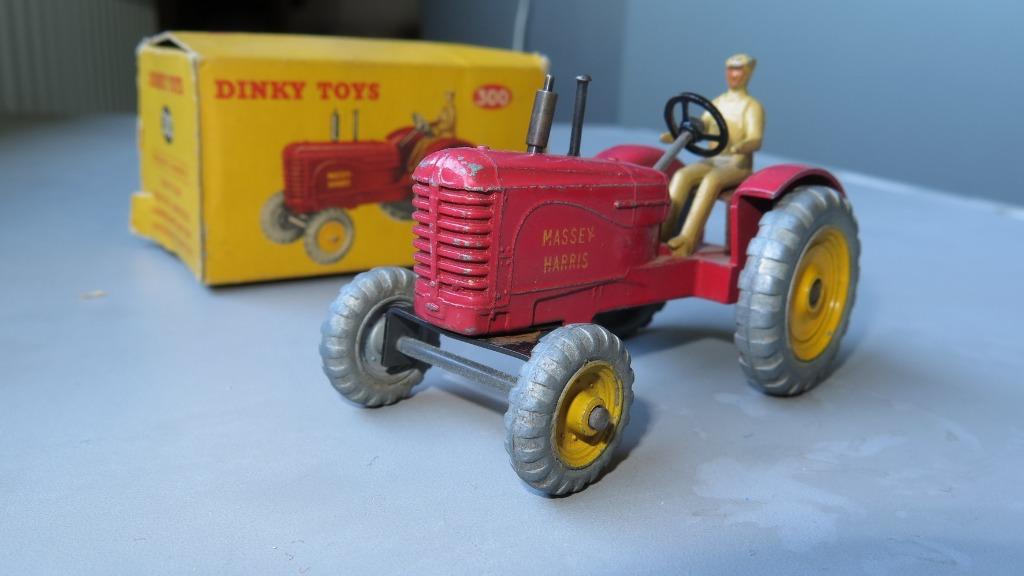 Dinky Toys 300 Tracteur Massey-Harris, Enlèvement ou Envoi, Utilisé, Dinky Toys