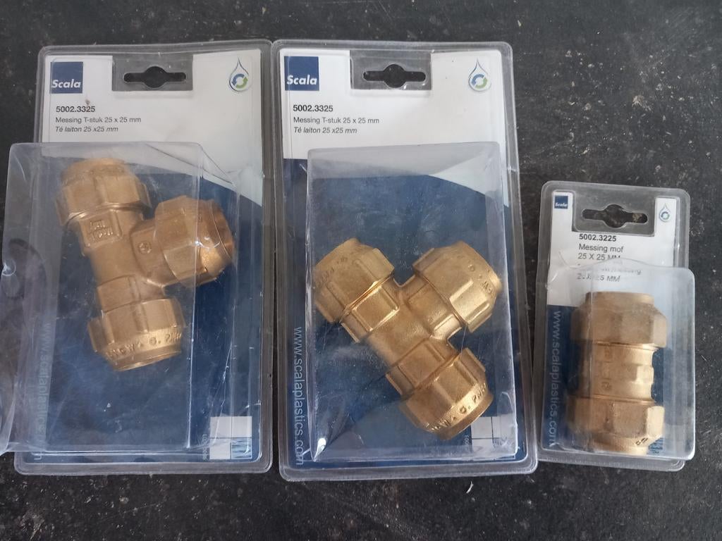 Messing t-stuk klemkoppeling 25x25x25mm en mof 25x25, Ophalen, Zo goed als nieuw