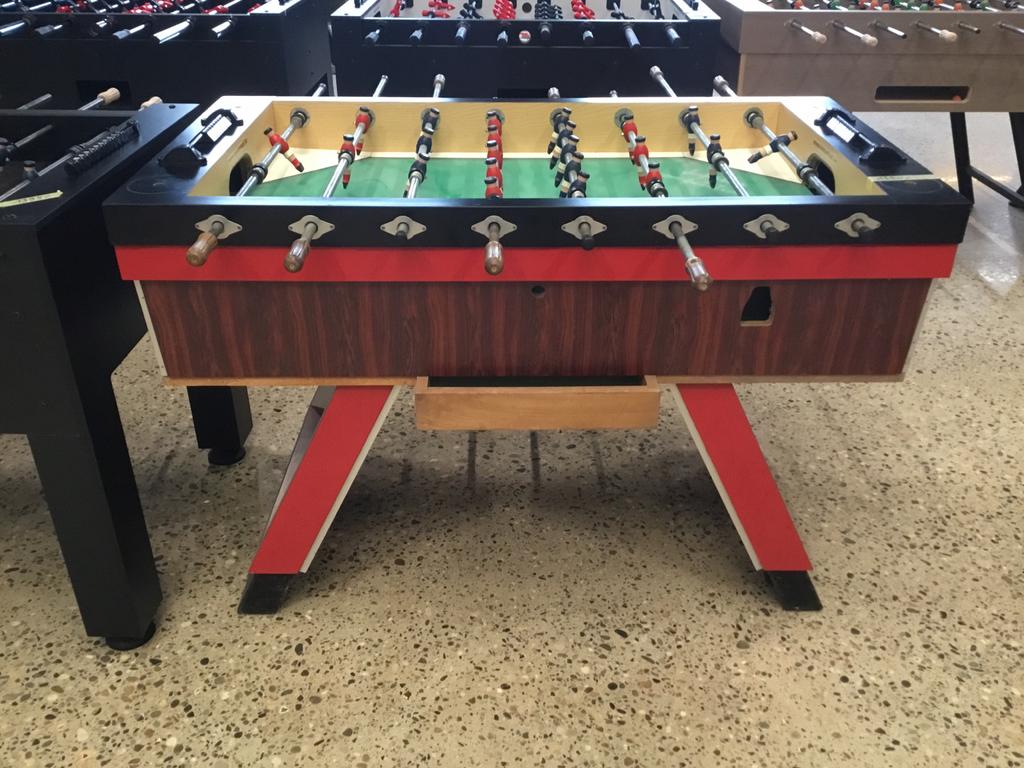Rode jupiter voetbaltafel, kicker, Kinderen en Baby's, Speelgoed | Voetbaltafels, Gebruikt, Ophalen of Verzenden