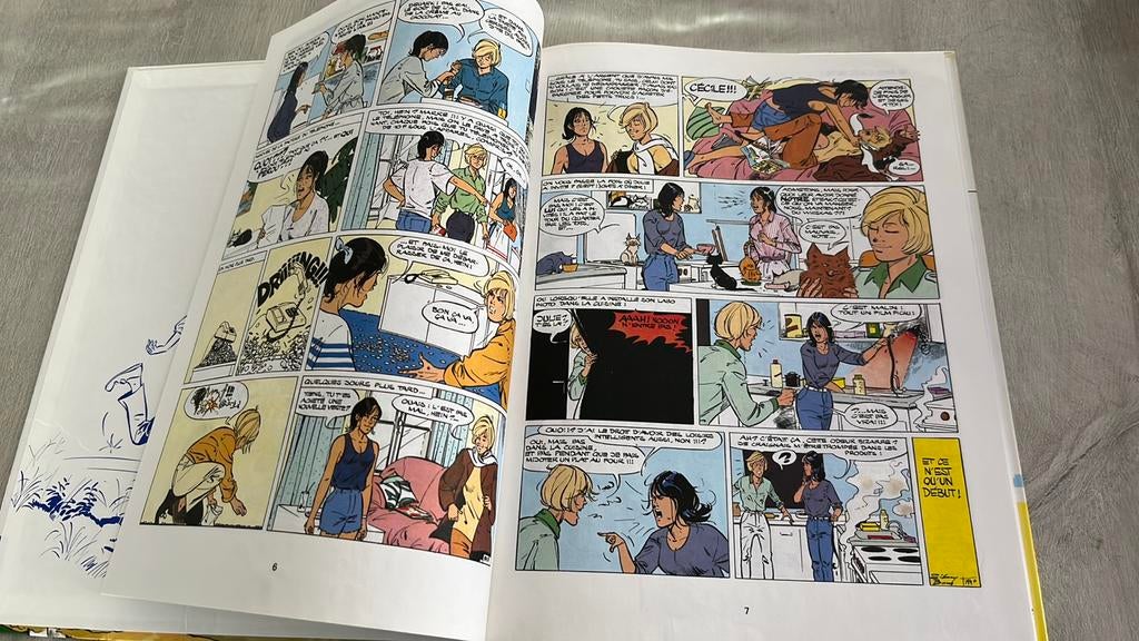 BD Julie, Claire, Cécile A plein coeur album 8, Livres, Utilisé