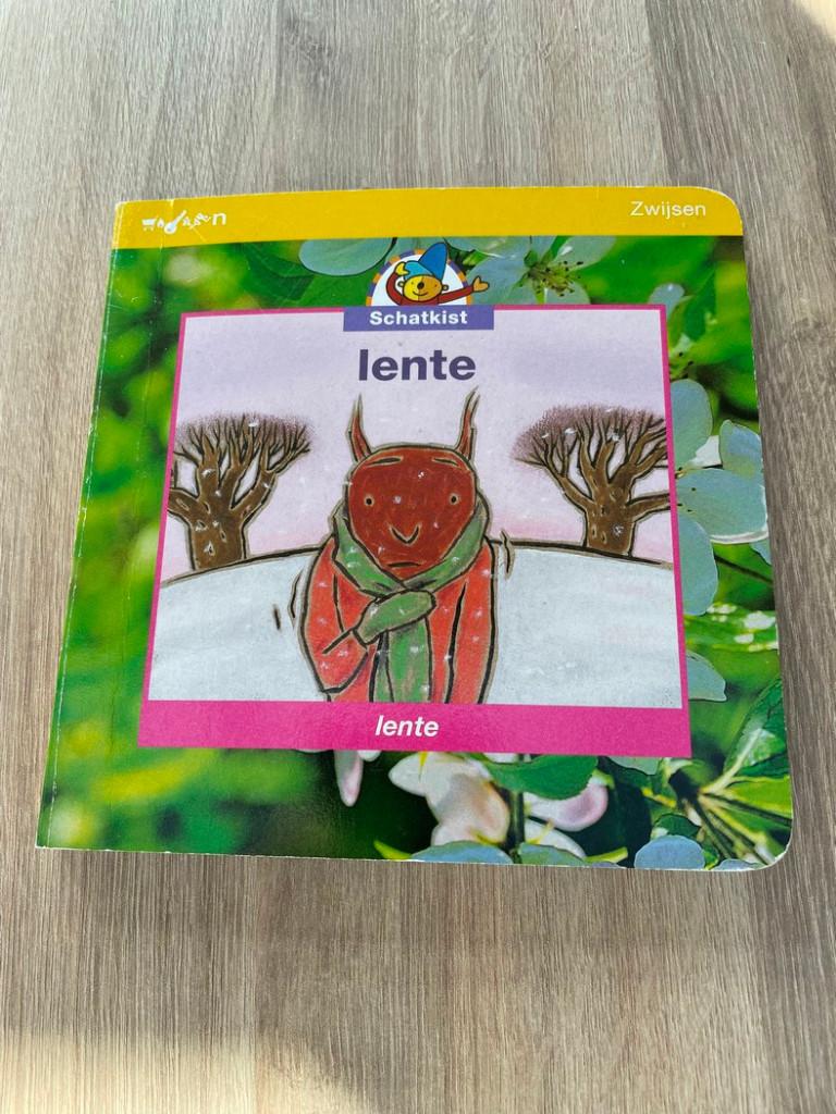 schatkist Pompom: lente, Enlèvement ou Envoi