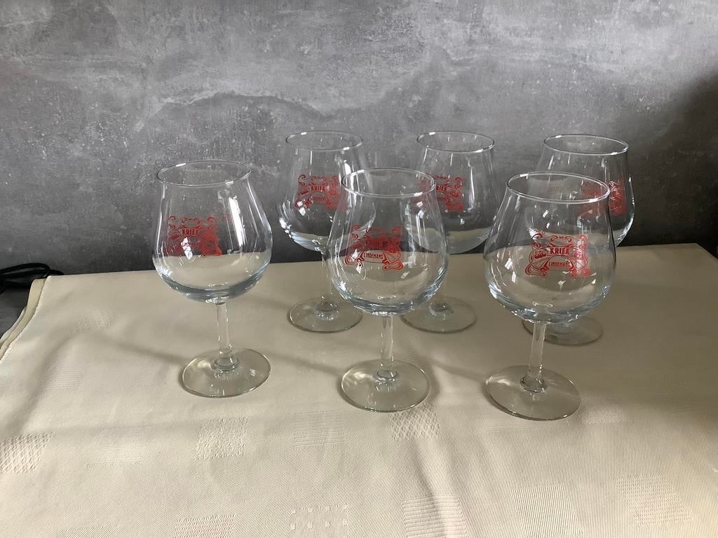 Kriek glazen op voet, Ophalen of Verzenden, Zo goed als nieuw