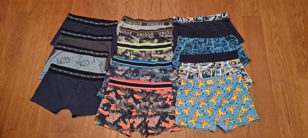 Boxershorts + nieuwe zwembroek 13stuks maat 134/140, Ophalen, Nacht- of Onderkleding, Zo goed als nieuw, Jongen
