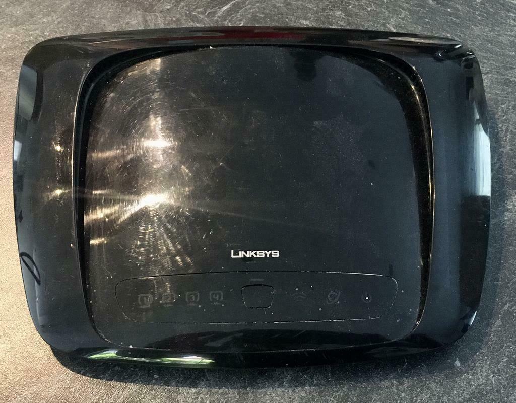 Linksys WRT320N wifi router, Informatique & Logiciels, Enlèvement ou Envoi, Utilisé