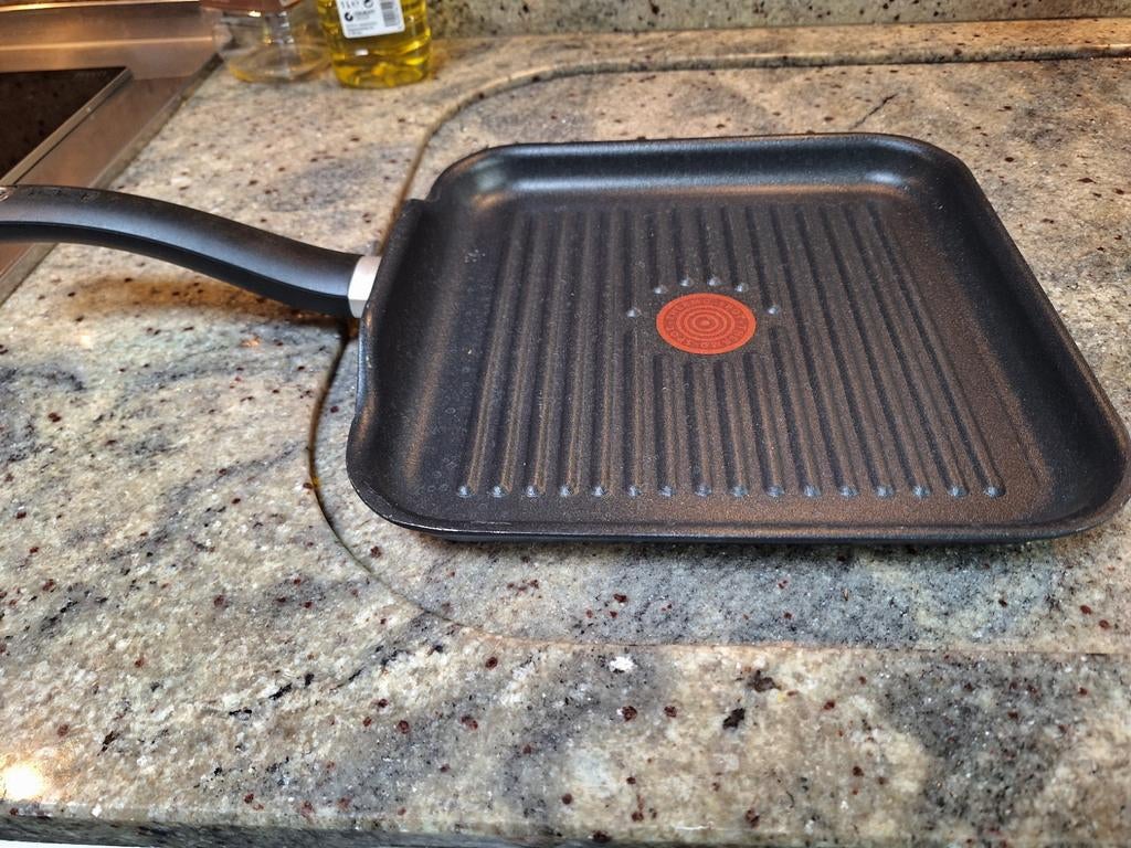 gietijzeren grill pan, Enlèvement