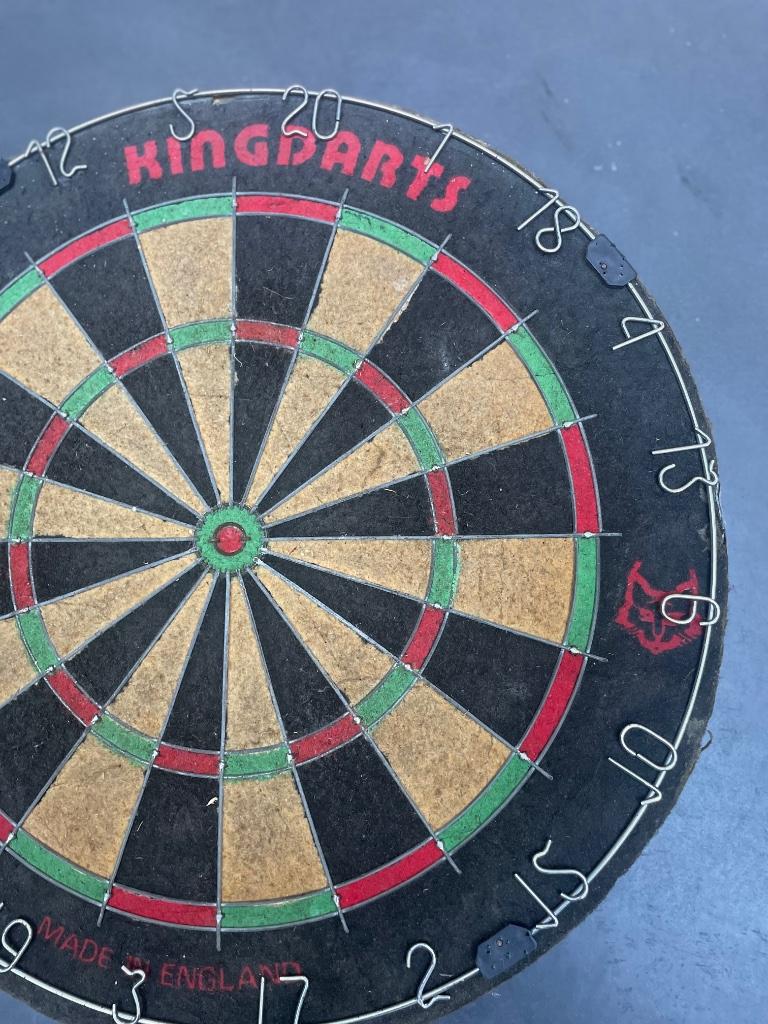 Darts bord, Enlèvement, Utilisé, Cible de fléchettes