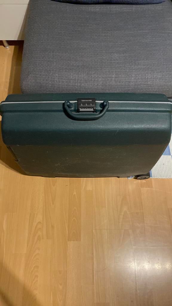 Valise Samsonite, Enlèvement, Utilisé
