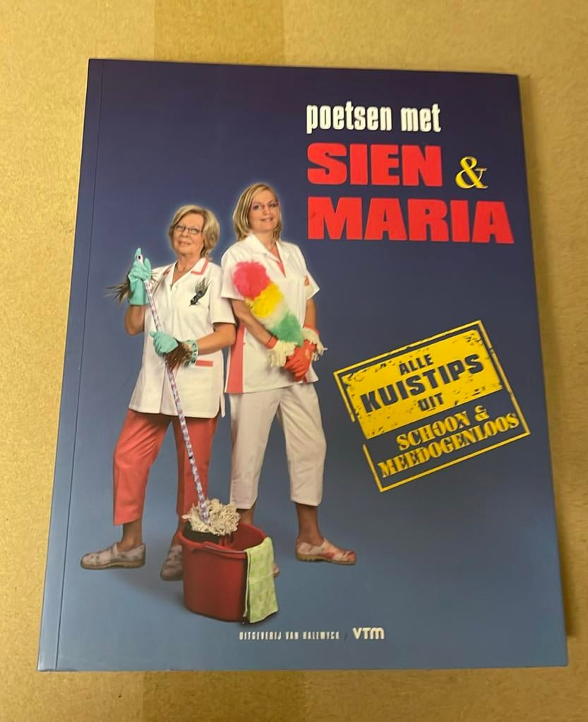 V. Droeven - Poetsen met Sien en Maria, Ophalen of Verzenden, V. Droeven