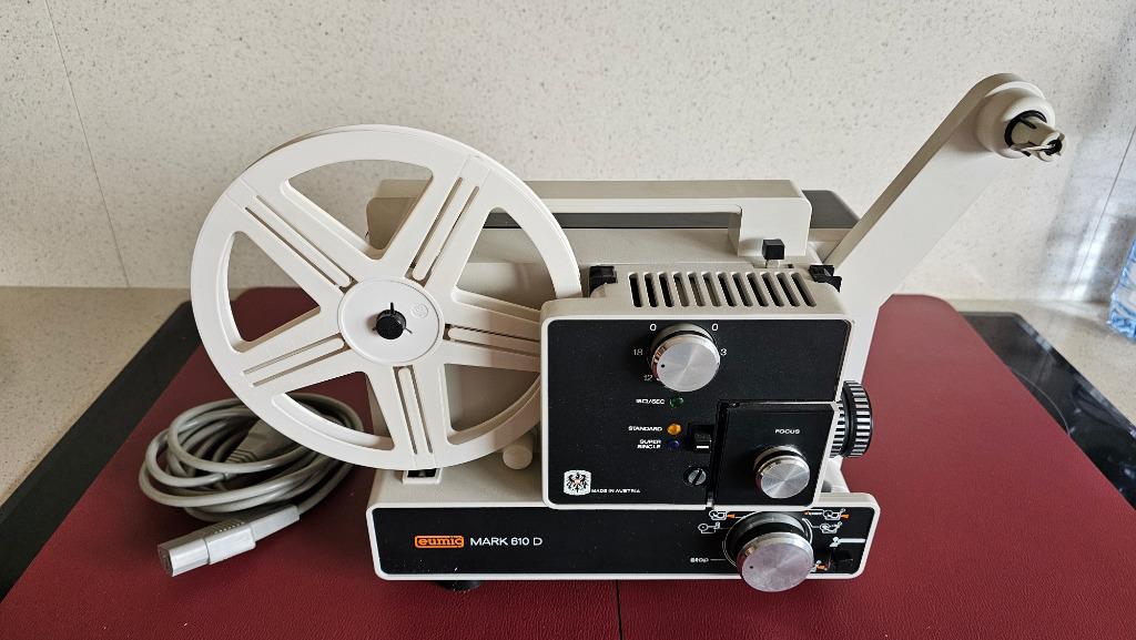 Antieke 8mm film projector, Ophalen, Projector