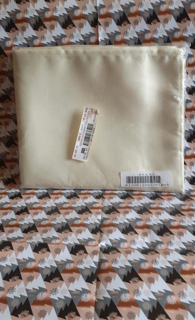 6 serviettes de table creme neuf et emballé, Maison & Meubles, Enlèvement ou Envoi, Neuf, Torchon ou Serviette