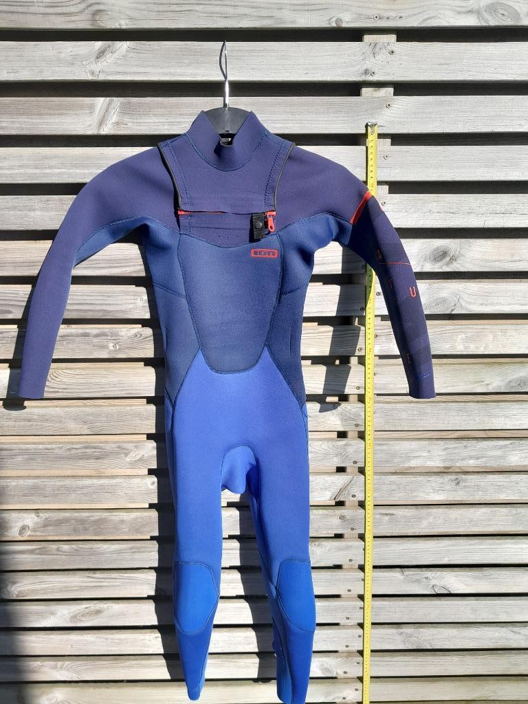 3 surfpakken wetsuit 10 en 12 jaar - ION - O'neill - Tribord, Sports nautiques & Bateaux, Planche à voile sur vague, Comme neuf