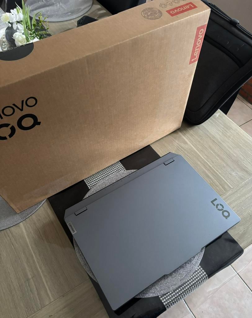 Lenovo LOQ 15IAX9 draagbare gaming-pc, Computers en Software, Windows Laptops, Ophalen, Met videokaart, 32 GB, Zo goed als nieuw