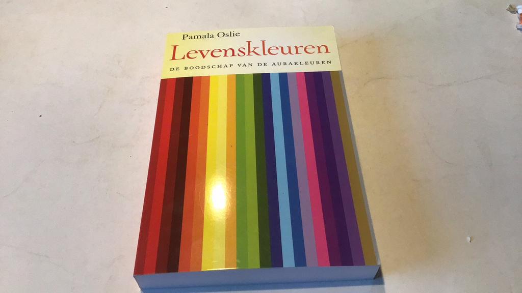 Pamala Oslie - Couleurs de vie (;), Livres, Enlèvement ou Envoi, Comme neuf, Pamala Oslie