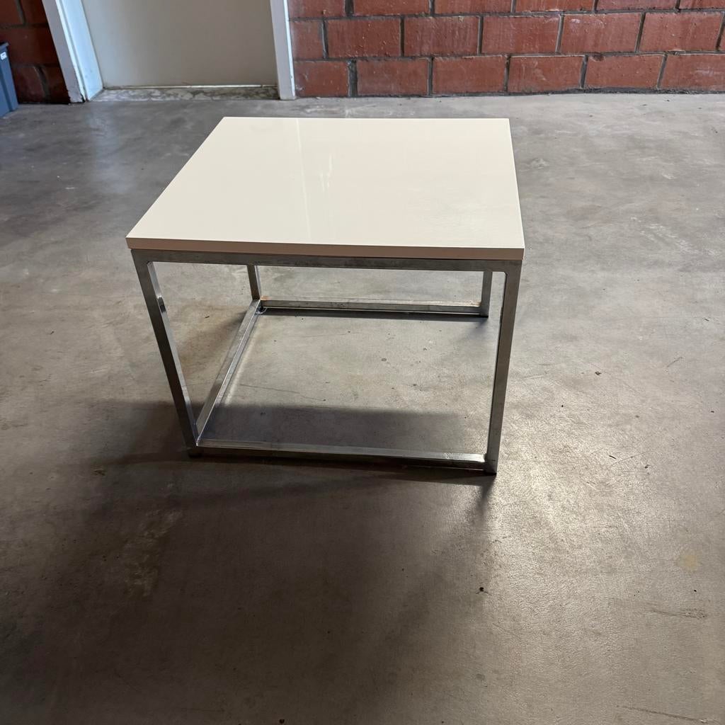 Petite table 51x56x45, Ophalen, Gebruikt, 50 tot 100 cm, 50 tot 100 cm