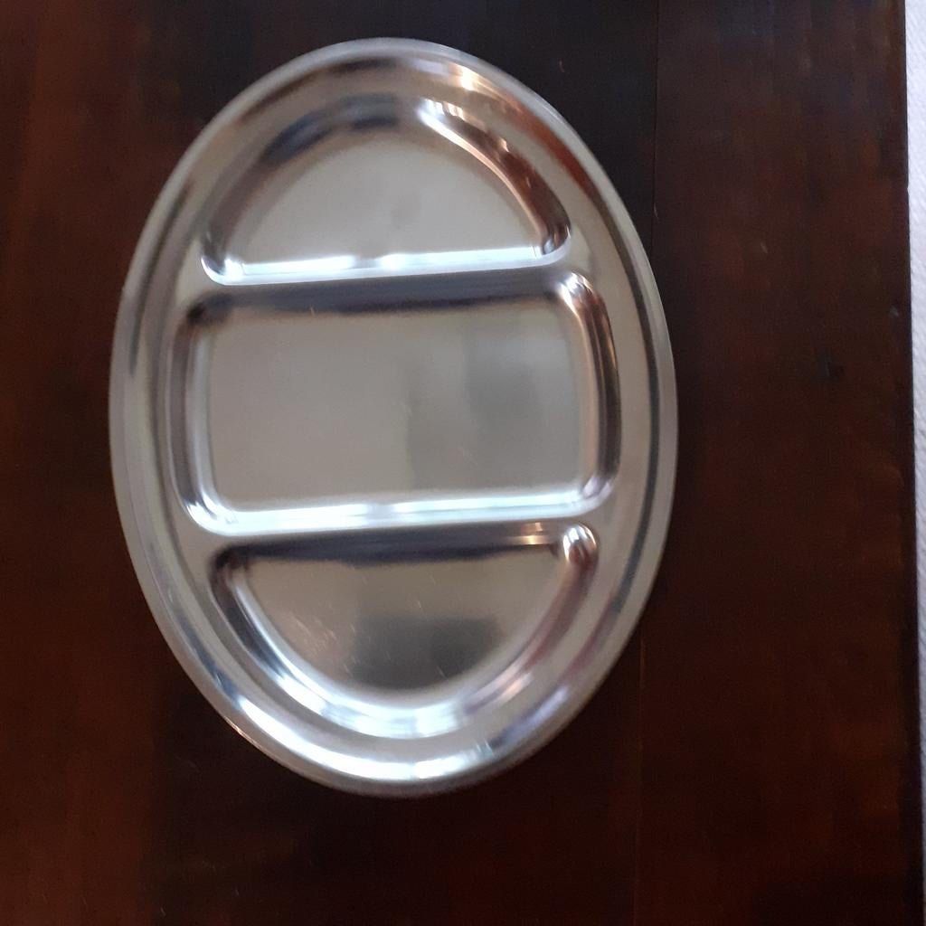 Inox schotel, Huis en Inrichting, Keuken | Servies, Ophalen, Gebruikt, Overige materialen, Kop(pen) en/of Schotel(s)