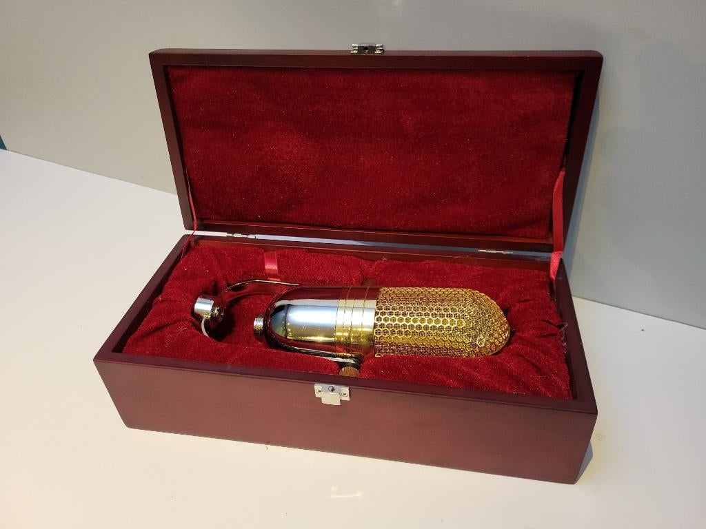 MXL R77  ribbon microfoon, Ophalen, Zo goed als nieuw, Studiomicrofoon