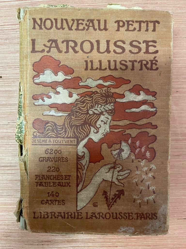 Nouveau Petit Larousse Illustré 1932, Boeken, Frans, Overige uitgevers, Ophalen, Gelezen