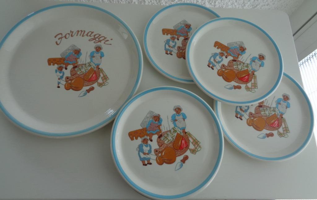 1 plat et 6 assiettes à fromage imprimée. Marque TRE C, Enlèvement ou Envoi, Neuf, Autres styles, Assiettes(s)