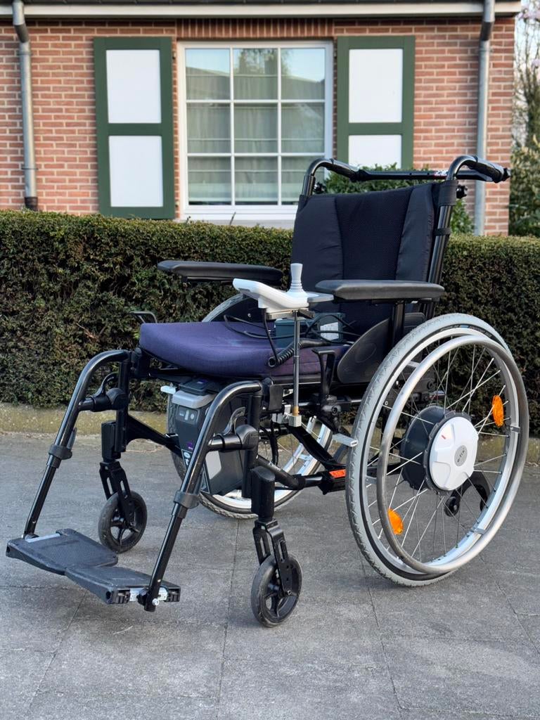Elektrische rolstoel Invacare met Alber e-fix Licht,krachtig, Diversen, Rolstoelen, Ophalen of Verzenden, Inklapbaar, Zo goed als nieuw