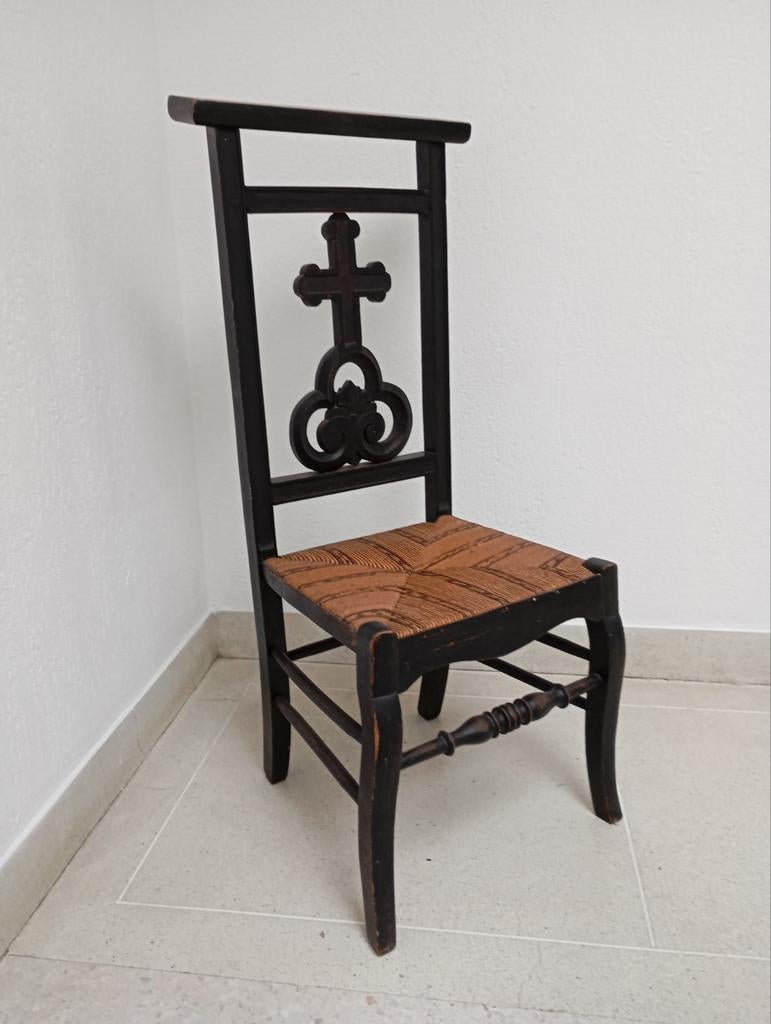 Antieke kerkstoel, Enlèvement